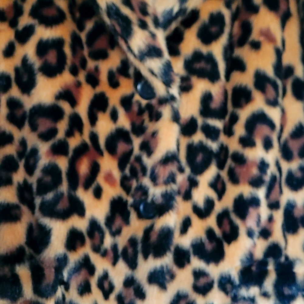 Leopard Faux Fur Coat Mid Length - Picture 2 of 5